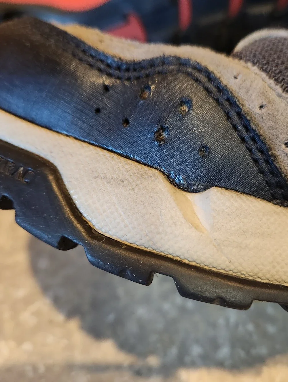 Vintage Men's Nike ACG All-Trac Hiking Trail Shoes - Size 11